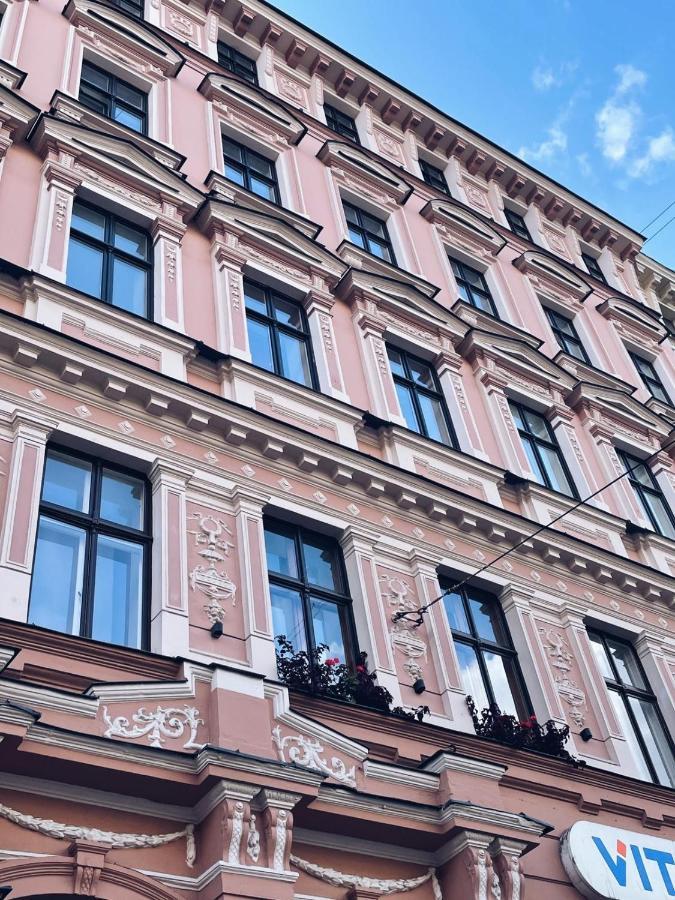 Lovely Studio Apartment In The Heart Of Riga Buitenkant foto