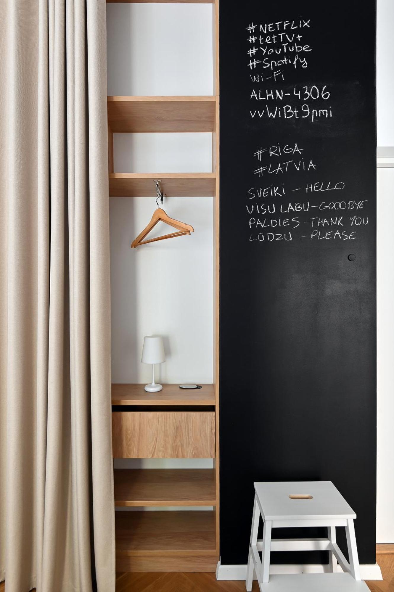 Lovely Studio Apartment In The Heart Of Riga Buitenkant foto